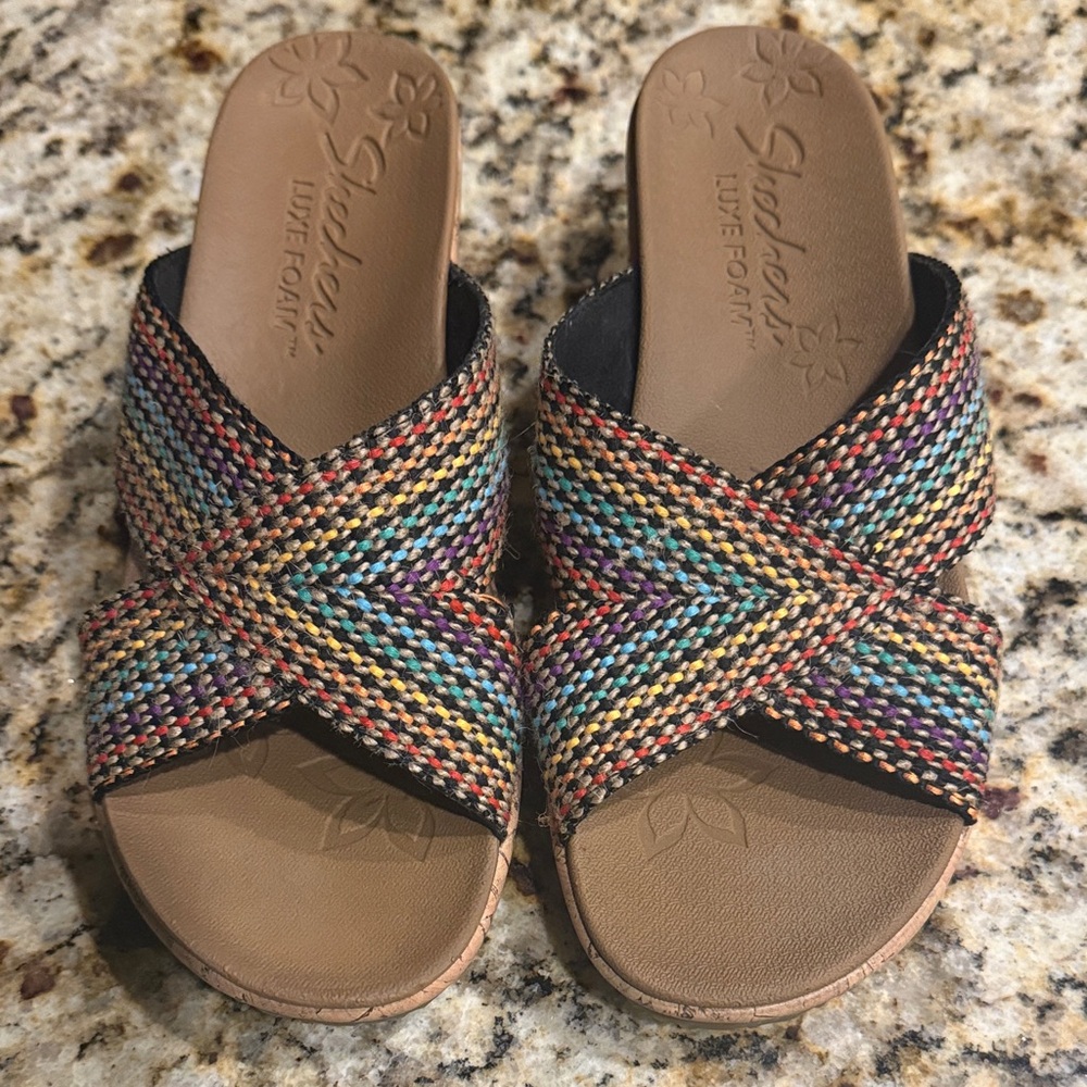 Skechers Luxe Foam Colorful Woven Sandals size 8